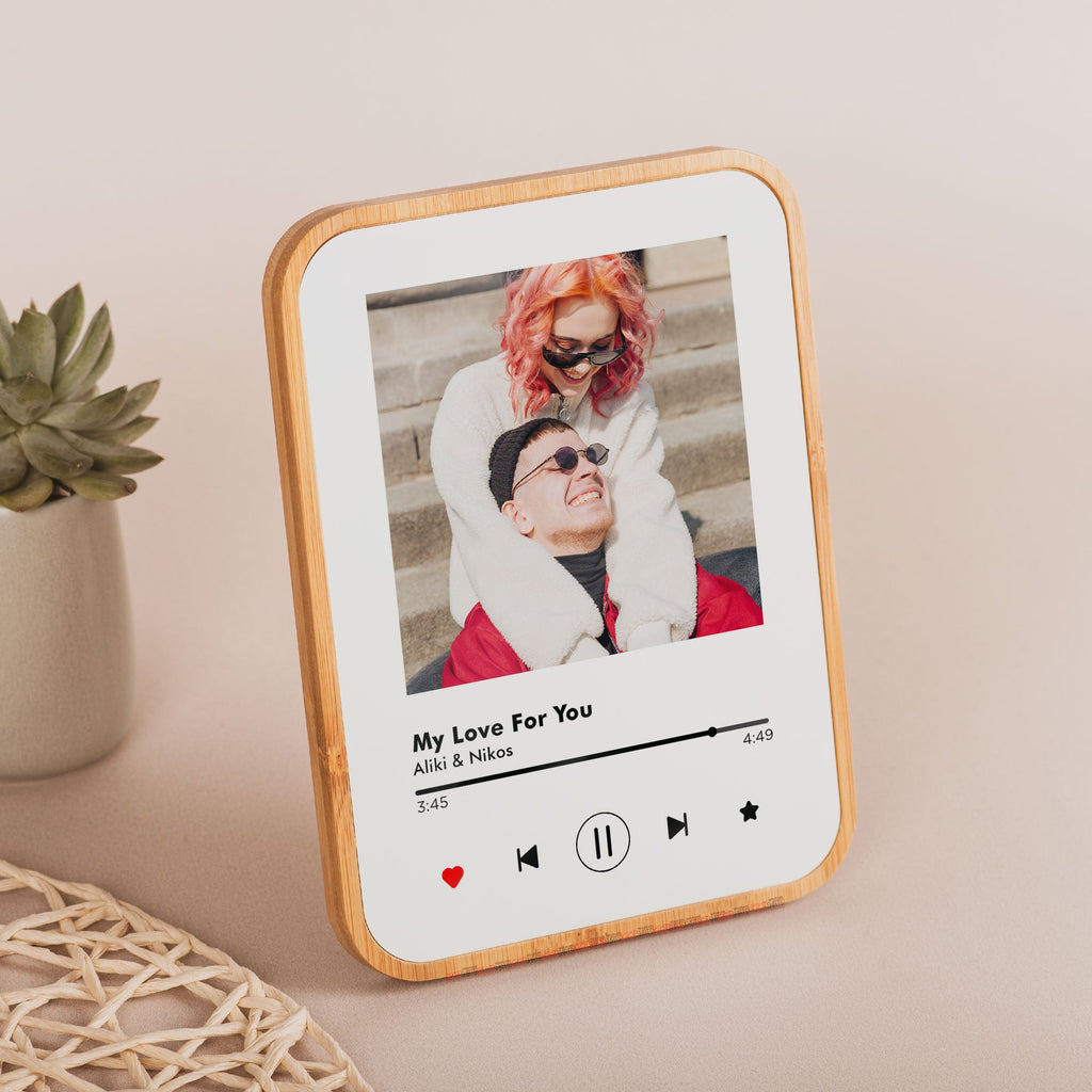 Music Player - Bamboo Frame - GOTShirts