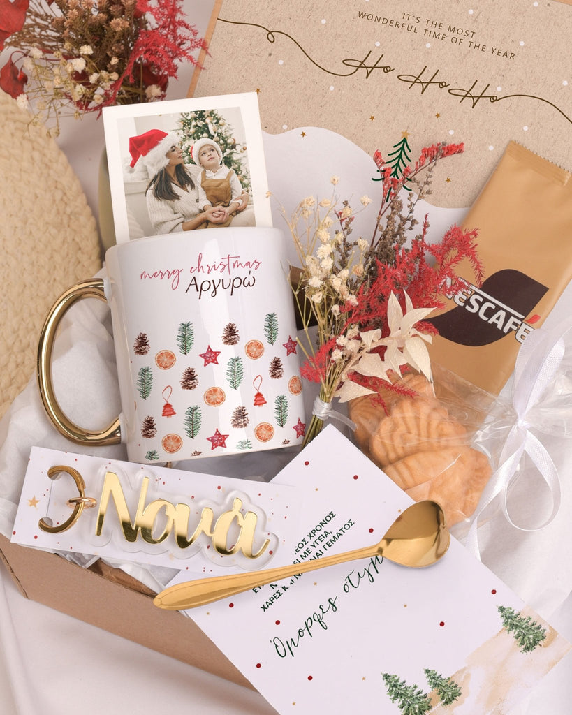 Christmas Pattern - Christmas Gold Gift Box - GOTShirts