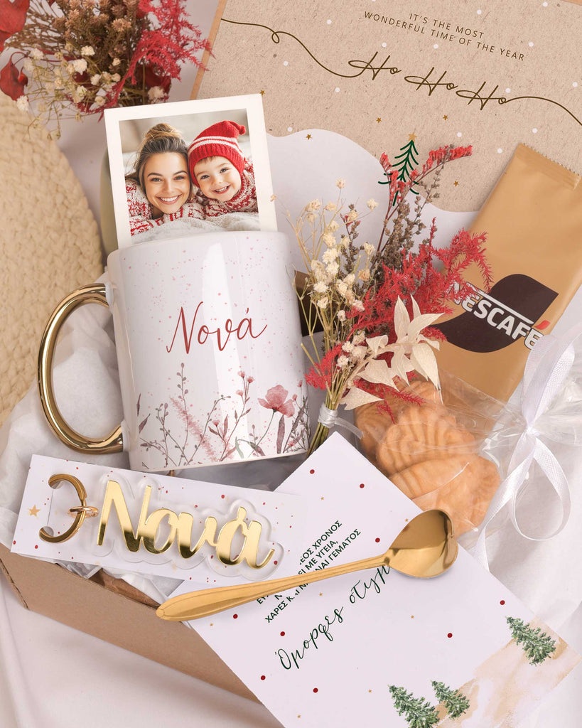 Pink Flowers - Christmas Gold Gift Box - GOTShirts